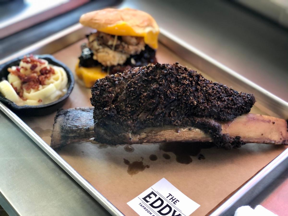 The Eddy Taproom & Hotel 골든 외부 사진