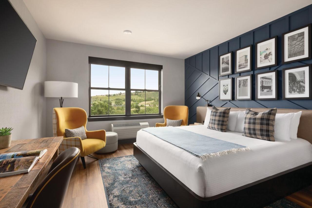 The Eddy Taproom & Hotel 골든 외부 사진